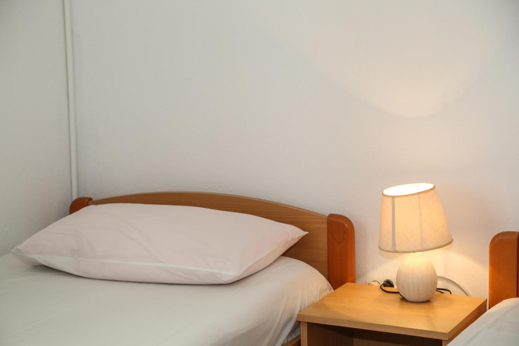 Apartments Butkovic Hvar Town Zimmer foto